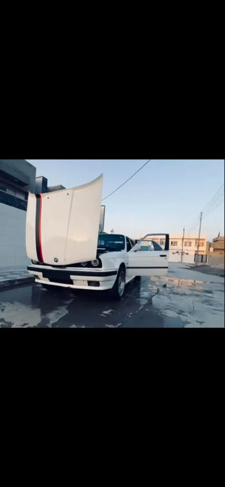 سلام عليكم
🚗 للبيع BMW 318i زعره

🔹 أربع سلندر
🔹 كير عادي، جاترك نمرة طويل
🔹 الغرفة زينة ومرتبة
🔹 كهربائيات السيارة كلها شغالة ✅
🔹 رقم سنوية هَزّه جديد

🔧 المحرك بيه صوت كام شفت.

⚠️ السيارة بيها حادث بالبجم من جهة السائق،الشاصي مسحوب فقط.مصبوغه عام 

💰 السعر: [خابر وتدلل]
📍 المكان: [موصل / برطله ]
تحويل جديد ما مسجله كابون 
ه//*********** وتساب ////***********
