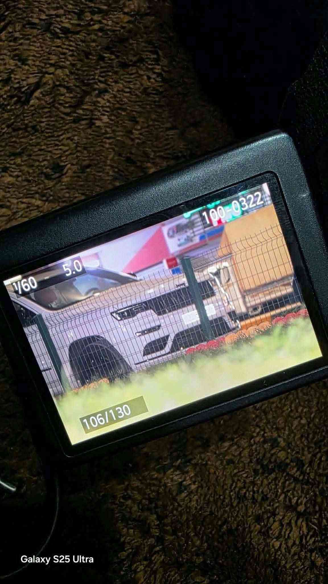 كانون D700 • عدسة 150-600 • سانديسك 16GB