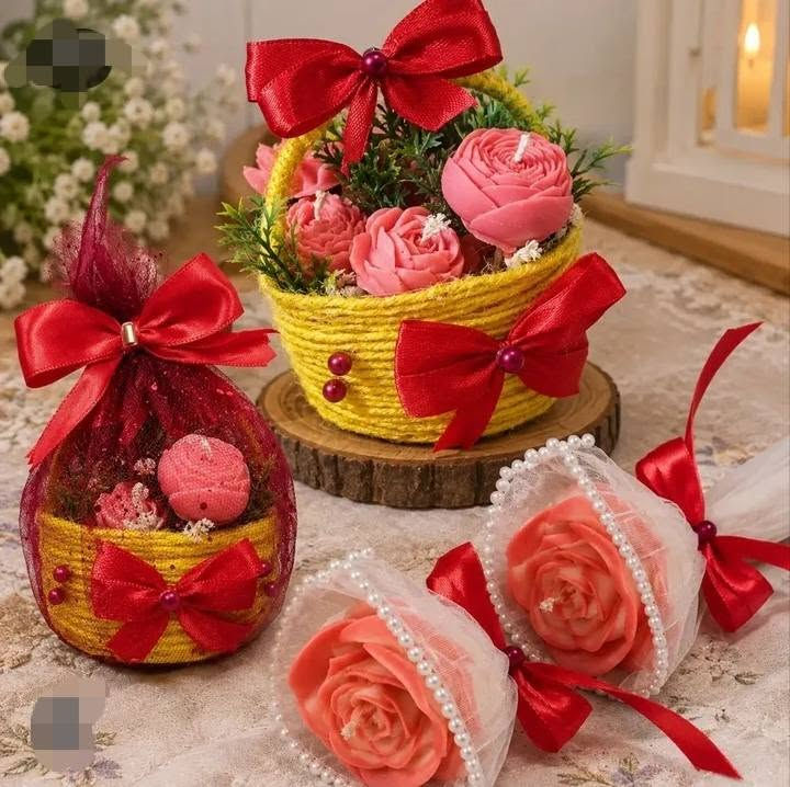 من رخصة المسؤول 🌹
#يتوفر لدينا هدايا بوكسات ورد و باقات ورد
مصنوعة من الشمع المعطر و بألوان جذابة 😍
#الأسعار حسب الطلب
#للحجز والاستفسار التواصل على الخاص او عن طريق الواتس آب *********** ✉️
