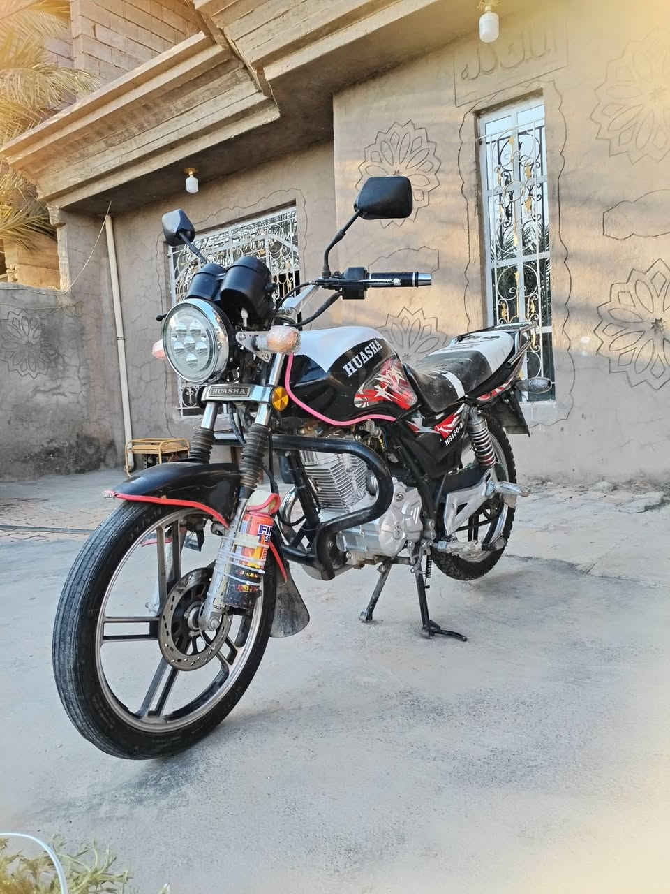 ماطور هيوشه 2023 بعده شركه مكفول من كلشي مايعوزه برغي كير ومحرك شرط كهربائياته  كلها شغاله سعر 875 حديثه حي العسكري *********** متواجد مانسنجر واتساب
