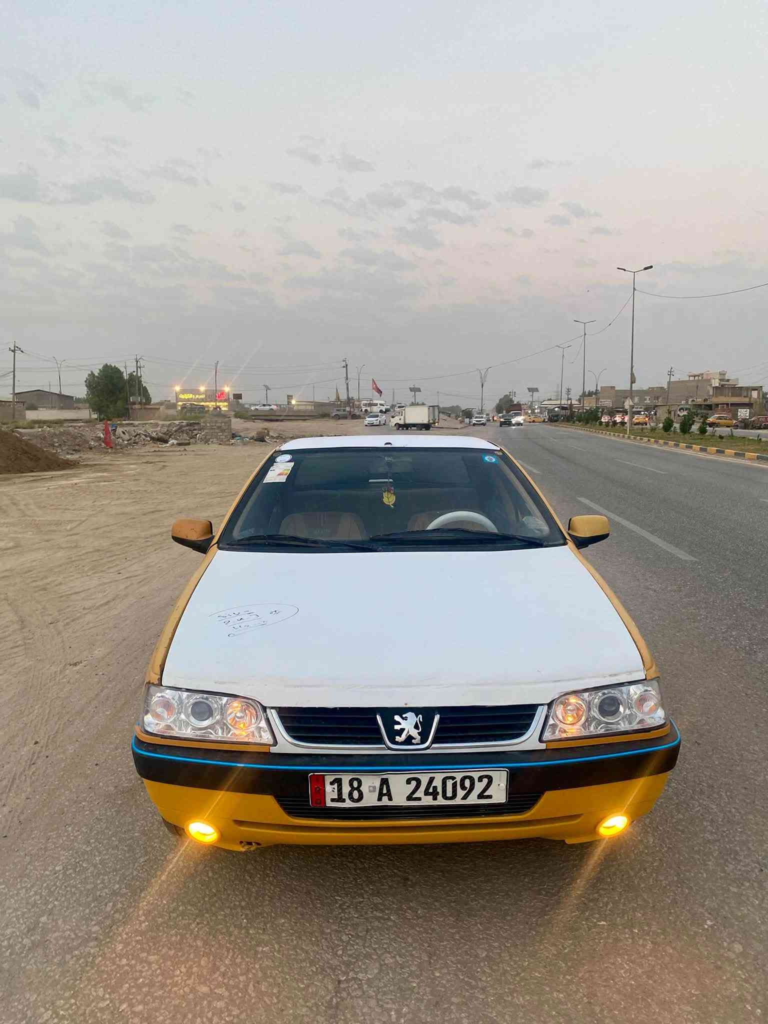 السلام عليكم بيجو ٤٠٥ 2013 داخل بيجي 
كير ومكينه فرنسي خير من الله تبريد ثلج رقم بابل نكليزي سنويه مجدده شرط التحويل ثاني يوم كهربائيات كلها جاهزه مكفوله من الضربه والصبغ مصفره هيئه وغرامات السعر ٢٢ للاستفسار عنوان بابل ***********
