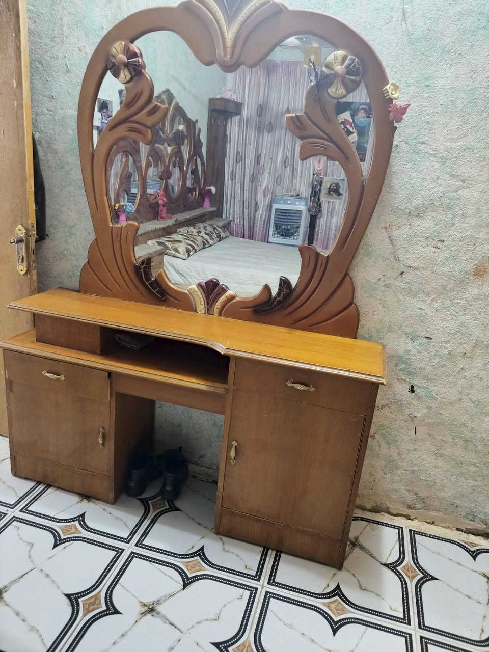 غرفه للبيع • غرفه اخشاب • استفسار