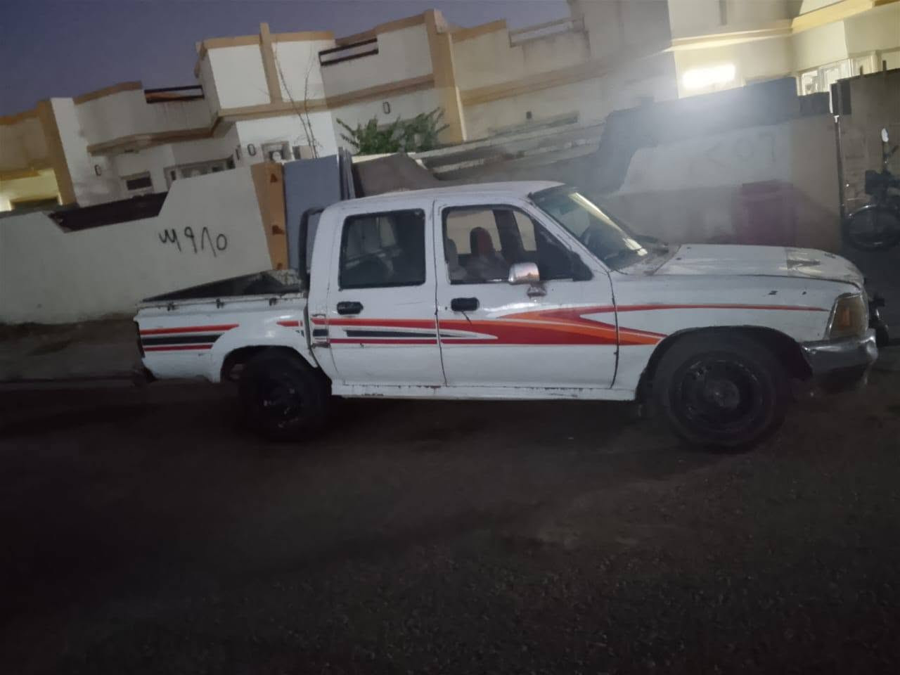 بكم البيع كلو شرط كير محرك شاصي كسل سعر 18 بيها مجال تواصل *********** ***********
