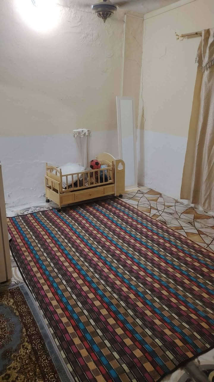 🏠 دار للبيع – 100متر  طابو صرف📍 الموقع: الديوانية حي الزهراء نزلت العلوه القديمه     
  45مع المجال   ) البيت عوزة ترتيبات 
بلاش بسعر الماي

📐 المساحة: 100 متر الواجهة 10متر 
ونزال 10

📄 الطابو: صرف

🔹 تفاصيل الدار:
✅طابق واحد عكاده
✅  غرفه نوم 
✅ استقبال 
✅ صالة 
✅ مطبخ صغير
✅ صحيات 
✅ممر جبير 
✅طارمه 
✅درج لسطح وبيتونه
~~~~~~~~~~~~~
#نستقبل_جميع_عروضكم
———————————————————
🔺#للاستفسار الاتصال ع الرقم 
 ***********

  او مراسله واتساب +*********** 📲  
————————————————————— 
🔺صور البيت
