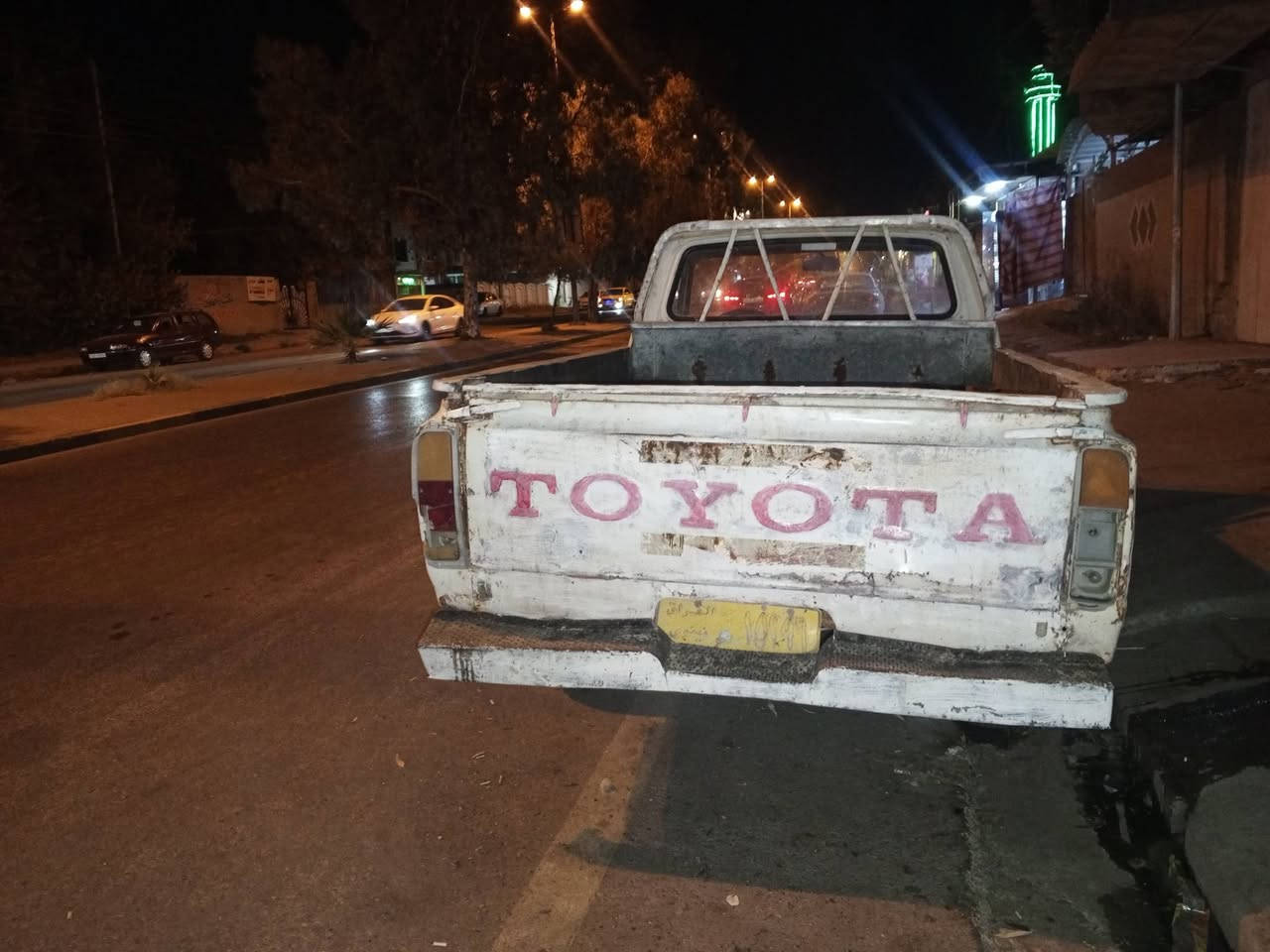 السلام عليكم 
بيكب تويوتا موديل 78 للبيع محرك معمر رايمن

الجوة ستندر والفوك 30 والگشر كدام العين

صاحب السيارة الشرعي في تلعفر تحويل فقط

السعر مليونين وربع وبيها مجال

للتواصل ***********
