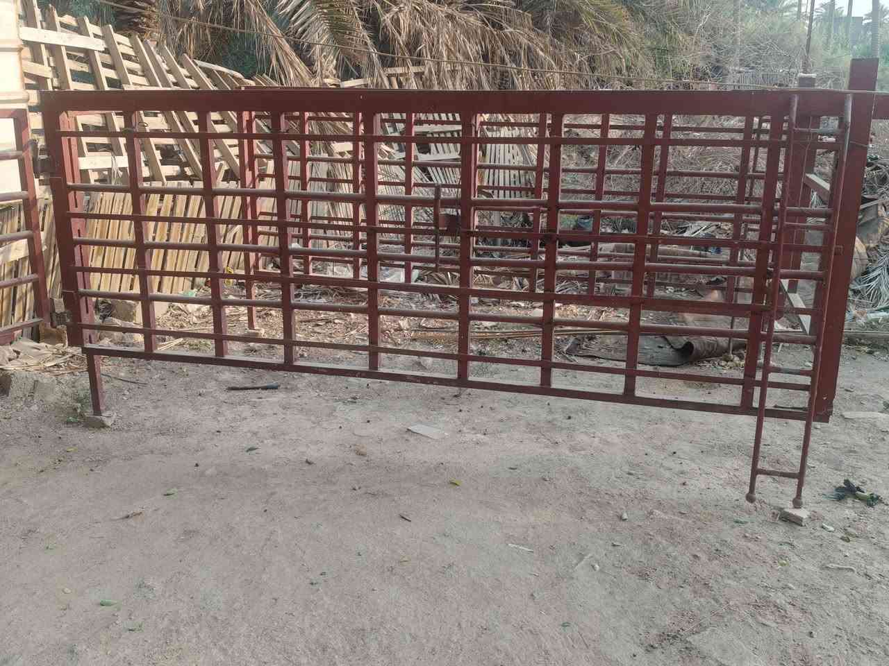 محجرات 2 للبيع مناسبات اثنينهن اب 500 المكان نجف ***********
