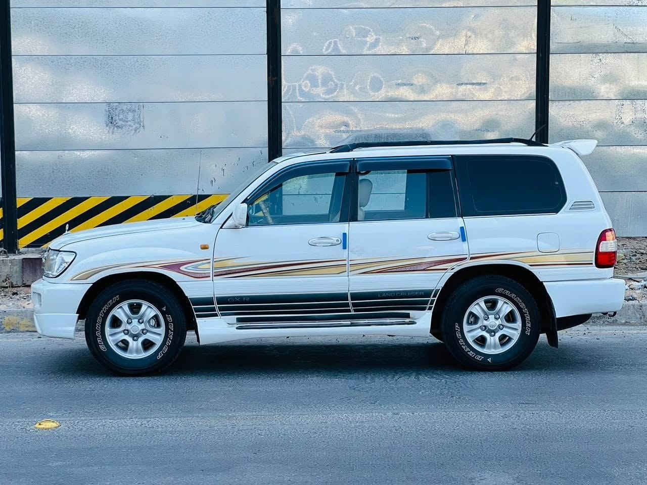 لاندكروز خليجي مديل2004  مشروع وطني رقم بغداد  تحويل مباشر السعر103وبيه مجال للستفسار *********** مواصفات فتحه سقف 7راكب 3قطع تبريد مكينه 6سلندر كير تماتيك مكفوله كفاله عامه من الضربه والتبديل والصبغ حداديه جديدهه تخم تاير كهربائيات كلهه شغاله المكان كربلاء المقدسه عين التمور, كربلاء
