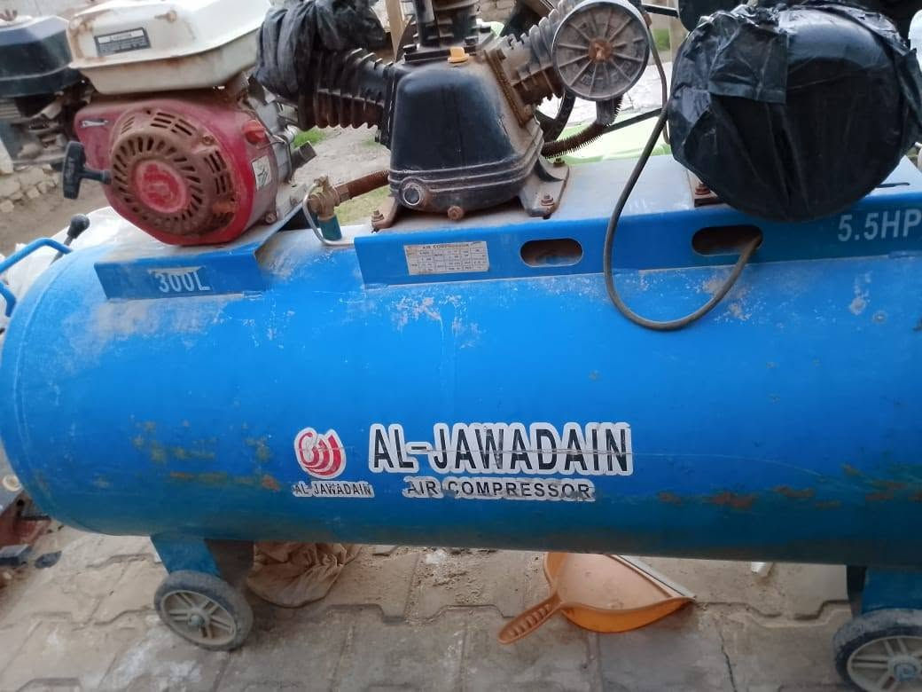 غراض للبيع خالعه وبطل  ديوانية الاستفسار الاتصال على هذا رقم ***********
