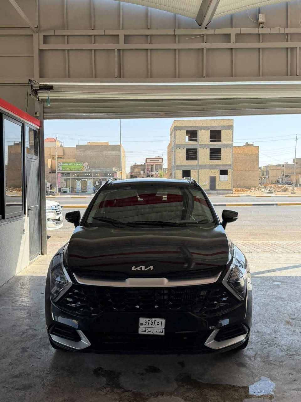 🚗 كيا سبورتاج 2024 (Sportage) - هايبرد فول مواصفات 🚗
تفاصيل السيارة:
 * الموديل: 2024
 * المحرك: 1.6 تيربو هايبرد (اقتصادي وقوي جداً)
 * المواصفات: فول مواصفات (بانوراما، كشنات جلد، شاشات، بصمة)
تفاصيل الحادث والحالة:
 * الحادث: خشم البنيد
 * الأيرباك: إيرباك الاستيرن طاك ومراجع سستم
 * الرقم: فحص مؤقت
السعر: خاص
المكان: كربلاء المقدسة
للتواصل والاستفسار: [***********]
