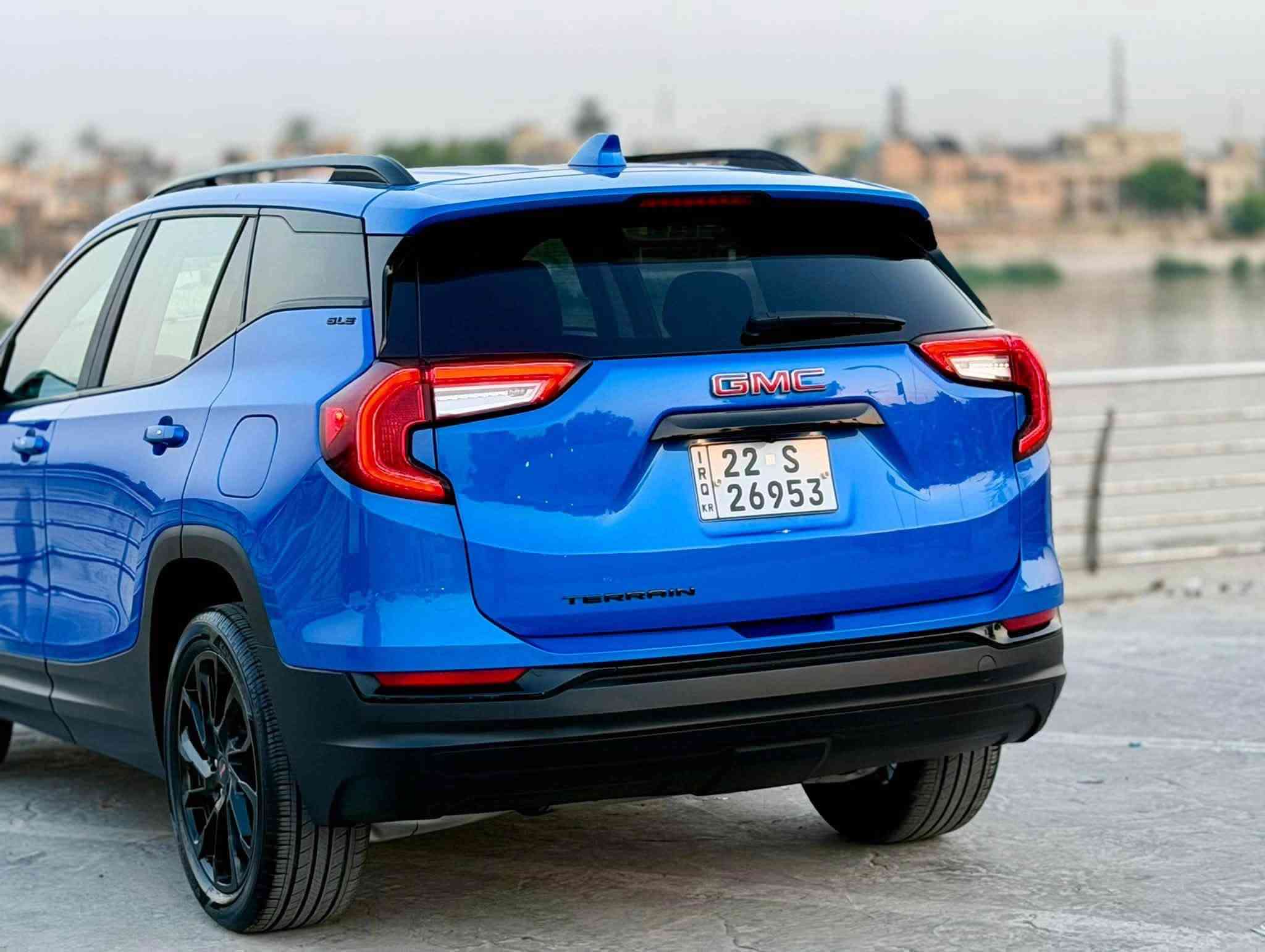 السلام علكيم
� وصول جديد ومميز 🔥
🚘 GMC TERRAIN SLE 2024 – الشكل الجديد
وارد امريكي
بدون صبغ حادثهه دعامية امامية فقط ايرباك سستم 
💙 لون أزرق مميز
✨ علامات سوداء + ويل كب أسود
رقم اربيل ترقيم جديد بأسم شركة وكالة تحويل او مضمون 

⭐ المواصفات:

• 🔑 بصمة تشغيل ودخول
• ⚙️ محرك 1.5 تيربو
• 🔄 كير دكمة
• 🅿️ هندبريك دكمة
• 💡 لايت LED أمامي وخلفي
• 🔦 بلوجكتر
• ❄️ قطعتين تبريد
• 🎮 تحكم ستيرن
• 🚦 كروس سرعة / مثبت سرعة
• 📡 رادار أمامي
• 🛑 مانع انحدار
• 🏁 Drive Modes – مود درايف
• 📱 شاشة

📌 رقم الشاصي:
3GKALMEG3SR204871

📍 مكاني: الكاظمية – شارع أكد

🔥 Terrain 2024 بالشكل الجديد — مواصفات حلوة وشكل رياضي مميز.
📸 صور السيارة مرفقة للإطلاع على التفاصيل

📞 للتواصل والاستفسار:
***********
