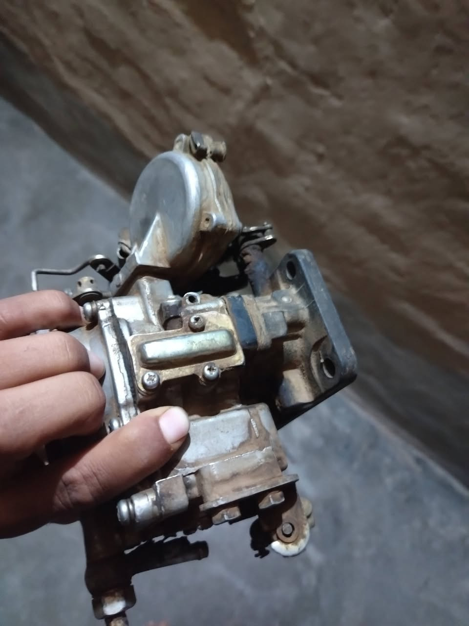 نيسان برايمر • كربريتر • حجم ٢٠