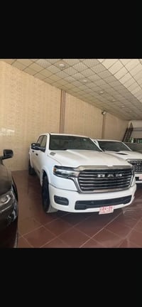 دوج رام 2026 بدون صبغ 305ومجال محرك : V6 توين توربو موديل 2026 4X4 موا...
