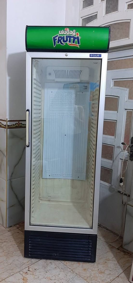 براد للبيع 
لتواصل اتصال 
*********** واتساب
