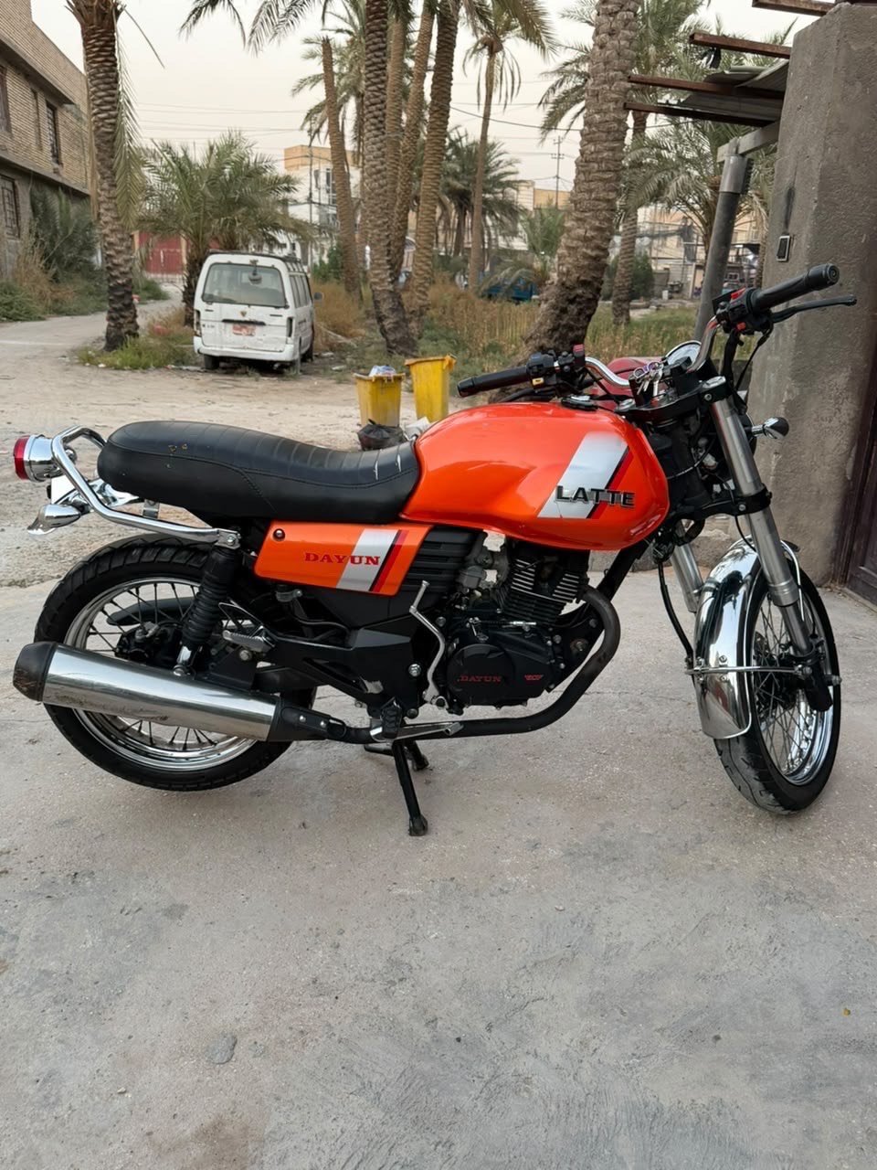 سلا عليكم دراجه لايتي للبيع موديل ٢٢ كفاله المكينه دراجه خير من الله مكاني كربلاء شارع ابو طالب ***********