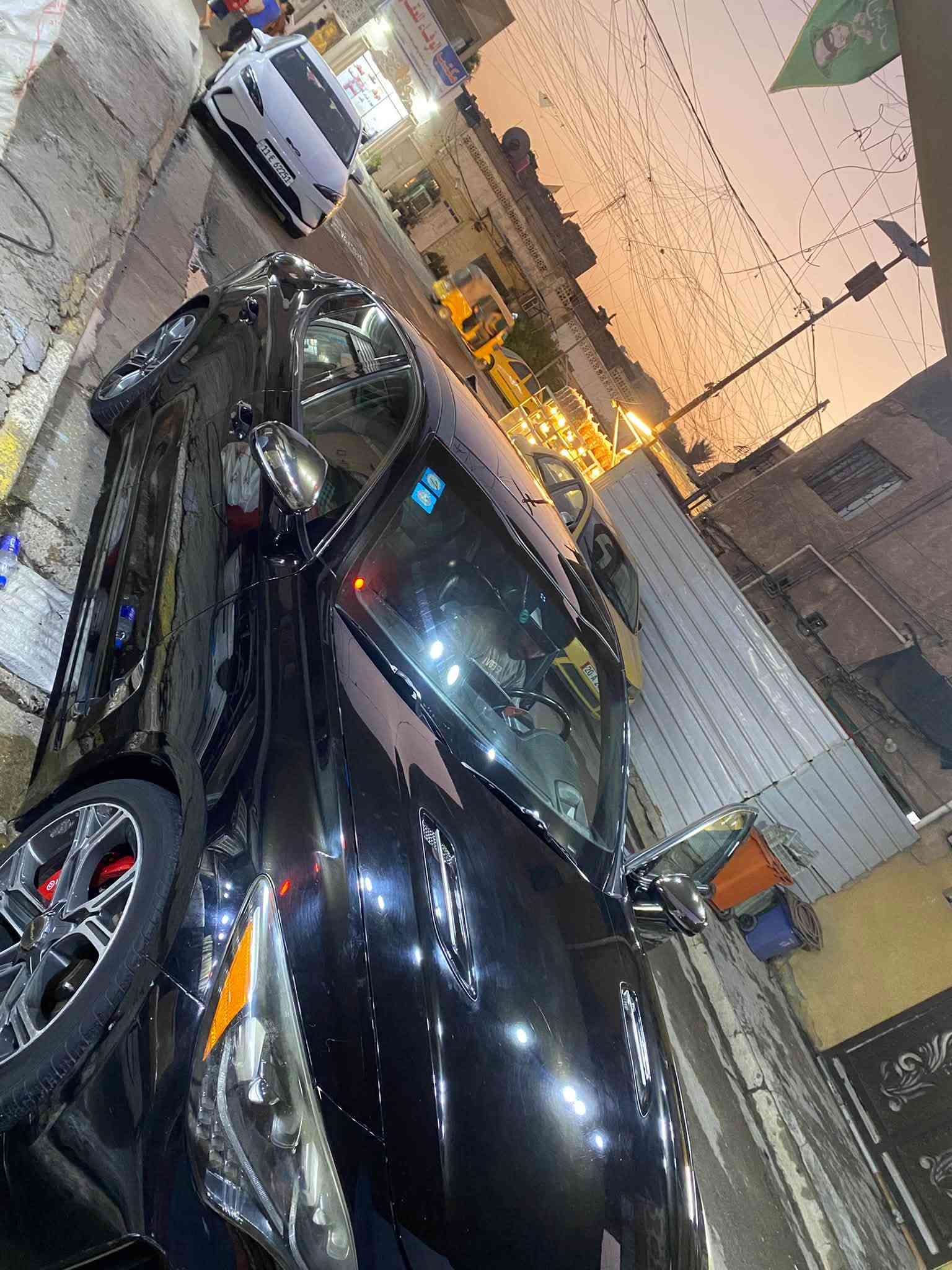 السلام عليكم

للبيع كيا ستنكر GT2 موديل 2020✅
السعر126بيه مجال وماكو هيج سعر 🔥
رقم بغداد مشروع وطني ✅
وسياره جديده بمعنى الكلمه ✅
عليه نانو سيراميك 🖤
محرك 3.3 V6 توين تيربو ✅
سماعات هارمن ✅
كير أوتوماتيك 8 سرعات✅

فول مواصفات GT2🔥

من أهم المواصفات:✔️

* تبريد وتدفئة للمقاعد الأمامية.

* مقاعد جلد كهربائية مع حفظ وضعيات السائق.

* تدفئة للمقاعد الخلفية.

* تدفئة للمقود.

* فتحة سقف.

* شاشة كبيرة مع Apple CarPlay و Android Auto.

* نظام صوتي Harman Kardon.

* كاميرا 360°.

* حساسات أمامية وخلفية.

* رادار أمامي.

* مثبت سرعة ذكي (Adaptive Cruise Control).

* المحافظة على المسار.

* مراقبة النقطة العمياء.

* تحذير الاصطدام مع فرملة طوارئ.

* تشغيل بصمة ودخول ذكي.

* إنارة LED كاملة.

* شاحن لاسلكي للجوال.

* هيد أب ديسبلاي (HUD
سياره حادثه بنيد وجاملغ مرفق بل صوره 
للستفسار ***********
