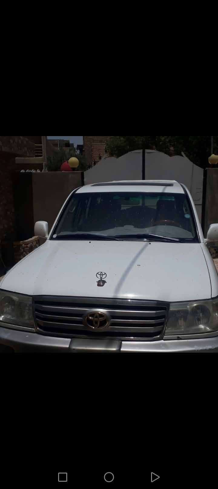 سلام عليكم،  لاندكروز 2004 مكفوله كفاله عامه
محرك 6 كير اوتماتيك 

جواها تخم تاير جديد

تبريد 3 قطع +ثلاجه

حداديه جديده سياره ماناقصها شي 

مكلف بنشر لستفسار هاذا رقم صاحب سياره  *********** بي واتساب

سعر 165 وبيها مجال
