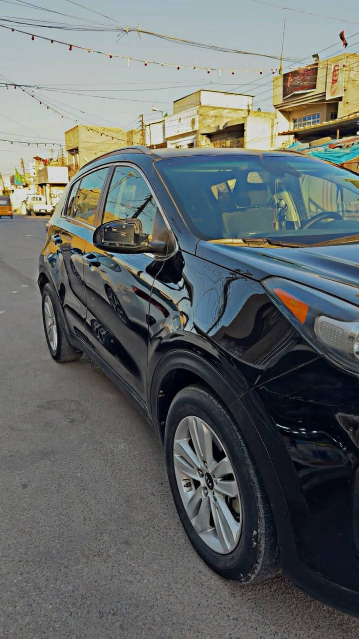 سبورتج وارد امريكي موديل ٢٠١٧
السيارة ماشية ٩٢
حادث مرفق بل منشور 
السياره نضيفة ومناقصها شيء 
السعر ١٣٥وبيه مجال 
للاستفسار ***********
