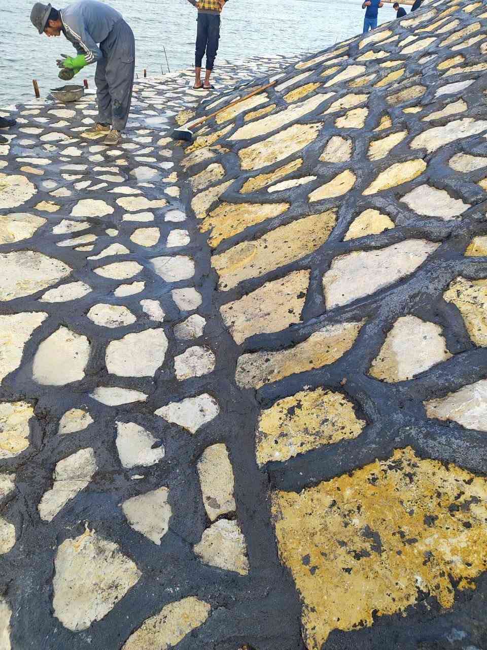 بناء حجر • بحيرات • أساسات بيوت