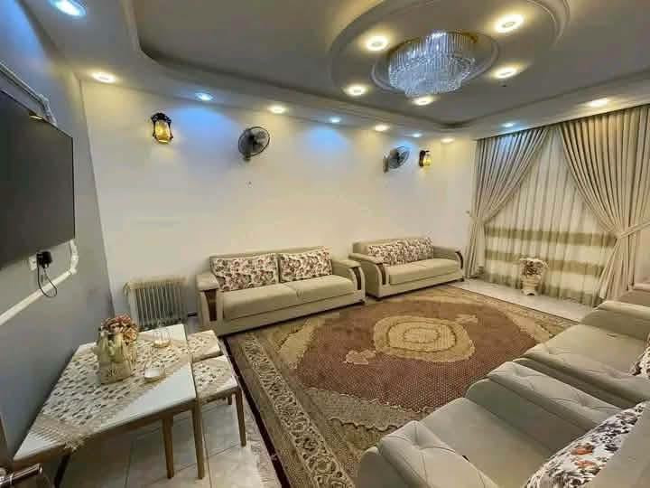 الغدير الاولى • طابقين • كراج وحديقة