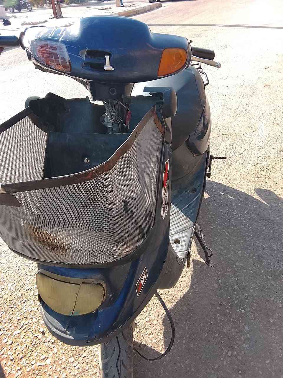 السلام عليكم منغولي للبيع هندر واحد تشتغل رايدهه ب 125دراجه حلوة عنواني كربلاء الشراي يتصل ***********
