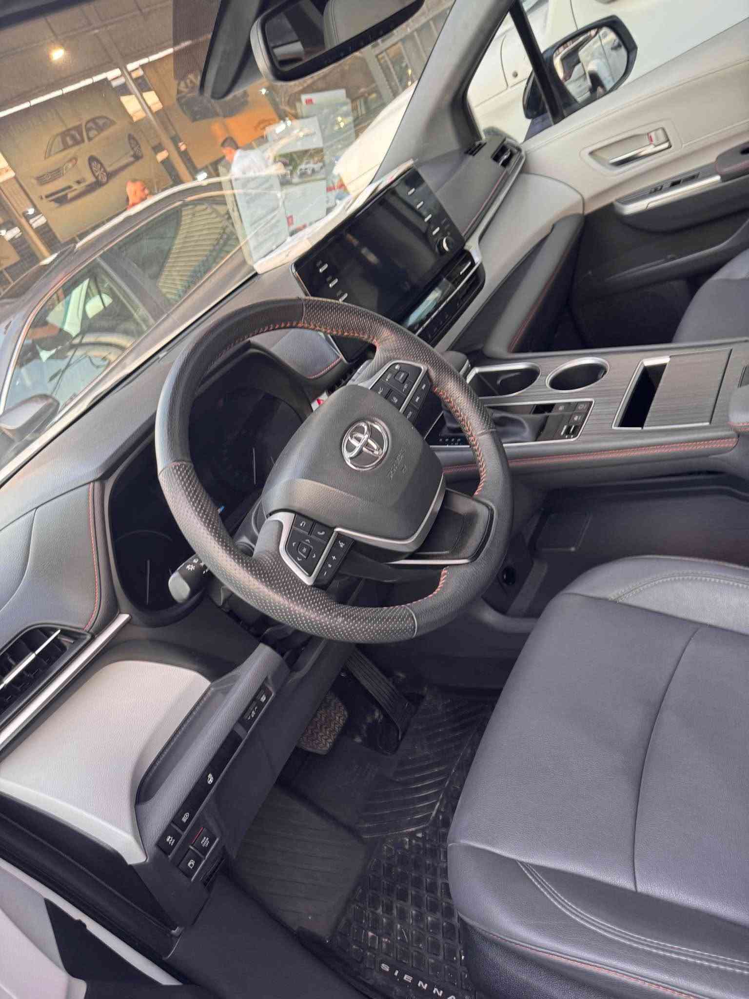 Toyota sienna 2024 xse
تويوتا سينا سيارة عائلي 
فول فول مواصفات داخل لونين كشنات جلد مواصفات xse يعني فول من الاخير سياره رقم مالته ما مكسور ضمان ترقيم مدة ثلاثه شهر تكدر ترقيم اجره و لو خصوصي بكيفك و سياره بس بونيت اني سبغته بس رش بدون نقته دواخل رقم شاسي موجود بال منشور بدون دواخل بدون ارباك سيارة يعتبر زيرو ماشيه ٣٣٠٠٠ الف كيلو متر بعد كل شي مابي سعر ٣٢٠ ورقه و بيها مجال للطيبين تحياتي للكل 🙏🏻
رقم تلفون ***********
*********** أربيل, العراق
