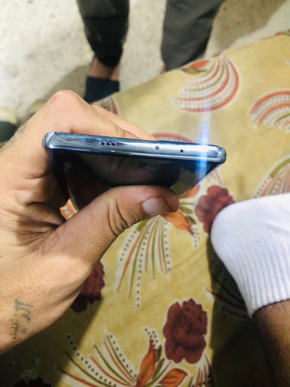 جهاز TECNO CAMOM  Pro5Gذاكره 256 جهاز بعده جديد كورتونه ويه مراوس الترا ٢١اوً٢٢ او ٢٣ راس براس مكلف بل نشر هاذا رقم صاحب جهاز ***********

نص مكتوب في الصور:
- هاتفي HiOS 16.3.0 التحقق من التحديثات اسم الجهاز TECNO CAMON 40 Pro 5G التخزين ٢٥٦ غ.ب / ٢٤٩ غ.ب الطراز TECNO CM7 وحدة المعالجة المركزية Dimensity 7300 Ultimate RAM ١٢ غ.ب+١٢,٠٠ غ.ب الكاميرا الخلفية 50M OIS+8M الكاميرا الأمامية 50M البطارية 5200mAh