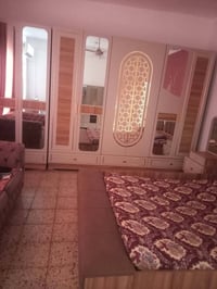 غرفة نوم تركيه وزن ثقيل ودرجه اولى ماخذيها بمليونين ونظيفه كلش ، نريده...