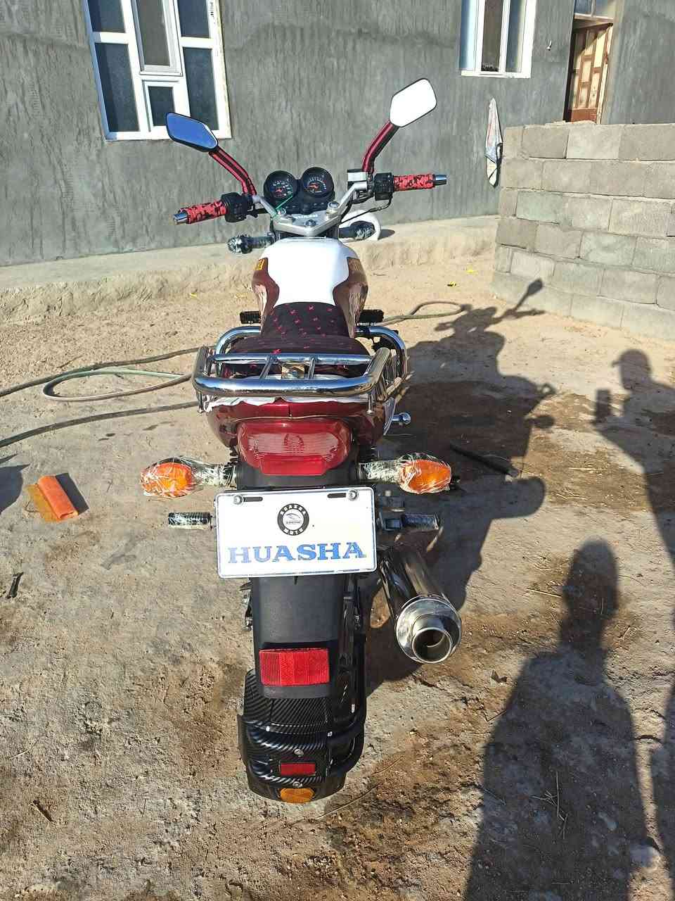وين جنايه هيوشه لبيع 23 امراوس   سعر 825وبي مجال   محرك شركه  ماملعوب بي أوراق بصمات.سويجات شراي يتفضل وهاذه رقمي ***********
