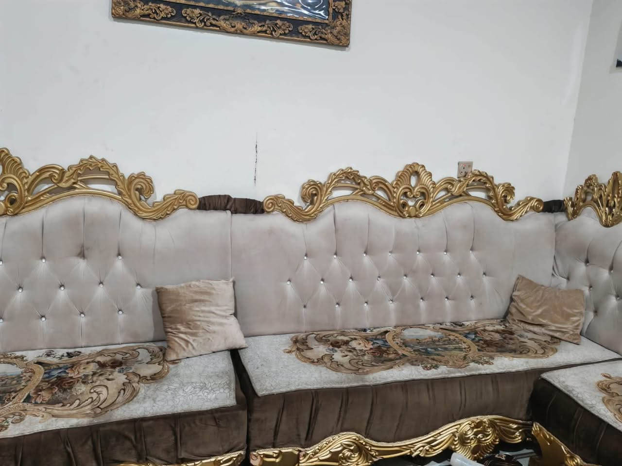 غراض لبيع كلشي وسعره
سعر تخم 375+سعر جرابي الأطفال 75 +ميز طعام 75 +سعر السبلت كنتوري 3طن بي ليك  سعره300+سعر كاونترات600 بيهم مجال قليل الاستفسار ع  الرقم *********** المكان تكريت الديوم
