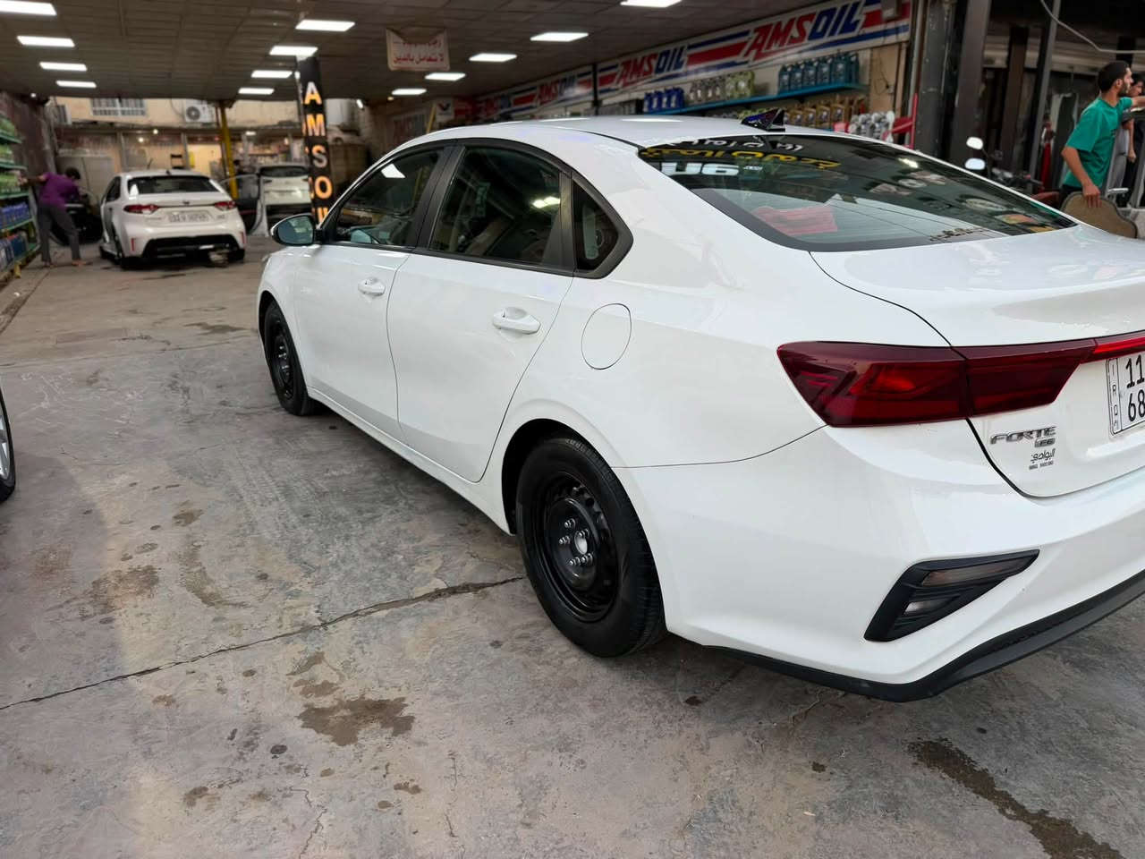 فورتي 2019 وارد امريكي حادث دعامية فقط بس بيها طخات صغيره هنا صارت موضح كلشي بالصور رقم بغداد ماشية 51 الف 

مسويلها ادامة قبل اشهر بلكات تخم جدد اصلي وزوج تايرات ياباني ونوزلات جدد اصلي بيها بعد كم ملاحضة بس ابيعلك على وضعها تجي تفحص وتشوف للاستفسار اتصال *********** السعر 113 بيها مجال للطيبين
