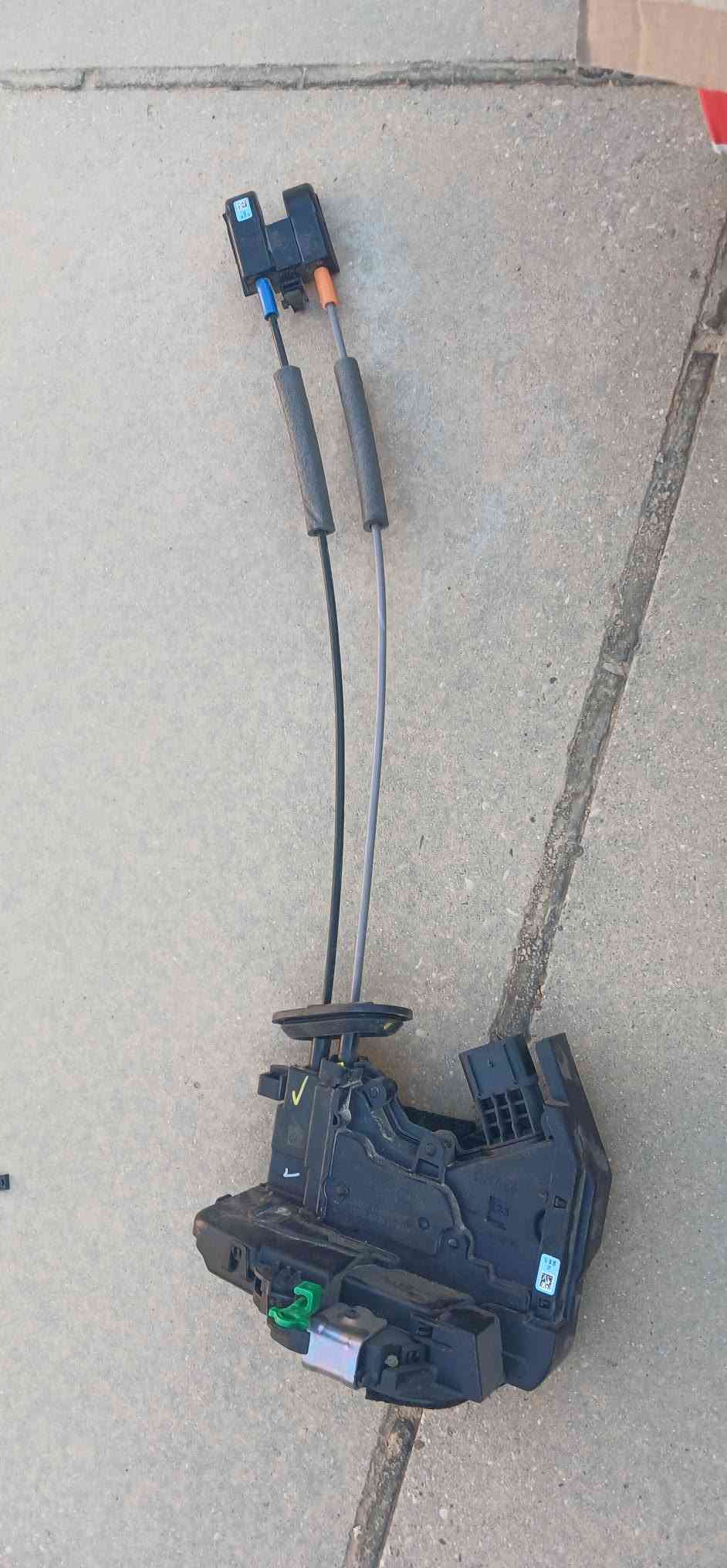 اغراض باب فورتي ٢٤ و ٢٣ يرهم ...بغداد
***********
