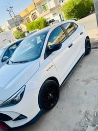 ام جي ٣ • ١٢٠٠٠ كم • أربيل