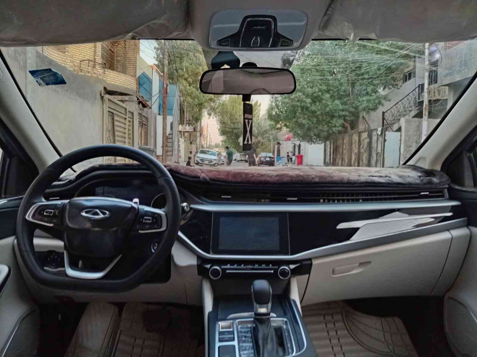 🚘 شيري أريزو موديل 2024 للبيع

📍 بغداد – حرة باسمي
🔹 السيارة كفالة عامة باستثناء تعديل بادر في باني وباردة باتكمة مساحه صغيره 
🔹 ماشية: 17 ألف كم
🔹 فول مواصفات
🔹 تحكم ستير
🔹 شاشة
🔹 مقعد سائق كهربائي
🔹فتحت سقف 
🔹داخل لونين اسود وبيجي 
🔹 لم تمضِ عليها 8 أشهر من خروجها من الشركة
🔹 السيارة بحالة ممتازة

💰 السعر: 105 ورقة وبي مجال 

📞 رقم الهاتف: ***********
📍 العنوان: بغداد – حي الجهاد
