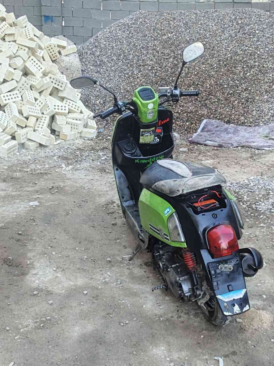 دراجه لبيع نوزل عنواني بغداد حي ور سبع قصور السعر 400 وبيها مجال مراوس عادي حسب القناعه
نقصها شوته ***********
محركها خير من الله مامفتوح
دراجه لبيع نوزل عنواني بغداد حي ور سبع قصور السعر 400 وبيها مجال مراوس عادي حسب القناعه
