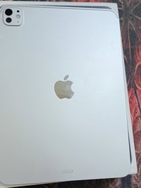 ايباد ١١ برو • معالج M5 • بطارية ٩٥
