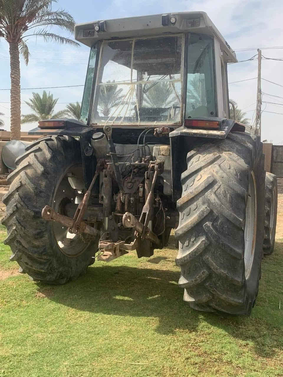 للبيع فوركسن سته نكليزي  فول عادي
‏‪***********‬‏
