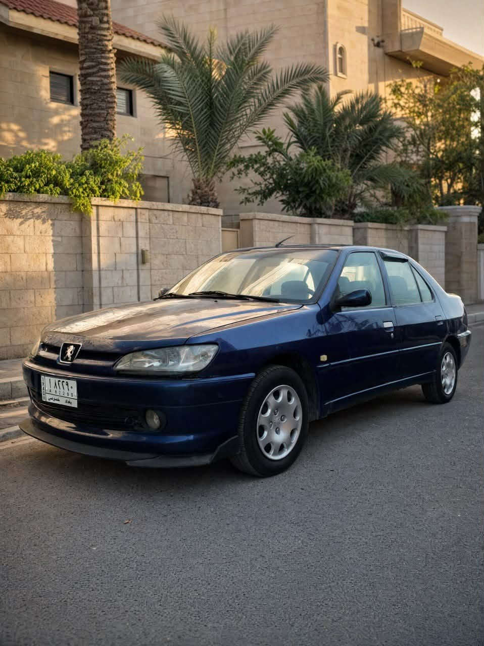 السلام عليكم

بيجو فرنسي ٣٠٦ للبيع 
موديل ٢٠٠٣ بس بالسنوية ٢٠٠١
ماشية ٢٦٠ الف
محرك ١٤٠٠ المرغوب
سيارة اقتصادية كلش وجاهزة من كل النواحي
كير ومحرك ممتاز
تبريد ثلج
جام امامي كهرباء
لايتات زينون
منظومة سنترلوك
داخل نظيف كلش
منظومة مي وبانزين نظيفة
صدر نظيف
زوج تايرات جديدة ، والزوج الباقي كلش نظيف

الگشر بي جراد 
وبيها ضربة بالجاملغ الامامي مرجعه بارد
وبيها ضربة بالجاملغ الخلفي مرجعه حار سمكري صايغ

السيارة صارف عليها اكثر من سعرها الله شاهد وعلى ايدي 

السعر ٤٢ ورقة

واتس اب : ***********
