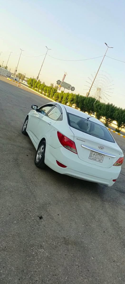اكسنت موديل 2015خليجي رقم بغداد تحويل مباشر سنويه جديده لغايه 2028 فول عدا الفتحه  فول تحكمات حسسات اشاير بلمري شاشه اندرويد كامره دواره خمسه ويل كب داخل بيجي مكينه 1600اصلا قطرتين بحاله الوكاله سياره استخدام شخصي ماشيه 140الف سياره جاهزه وحلوه بيها رشات صبغ متفرقه اثر شخوط ودحجات اربع مكانات مكفوله من الضربه القويه والتبديل والمعجون فقط رش شواصي لغود حوض كله كفاله بدون ضربه كير ومكينه وتبريد وحداديه وتخم تاير مكفولات السعر 82مكاني نجف رقمي *********** النجف, العراق

