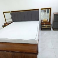 غرفة اخشاب تركي بعدها جديدة مستخدمة قليل السعر 850وبيهة مجال واتساب 07...