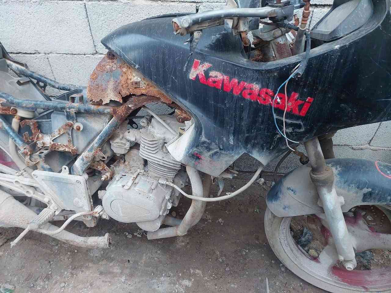 شواصي دراجات كاوسكي للبيع مكان بغداد ***********
