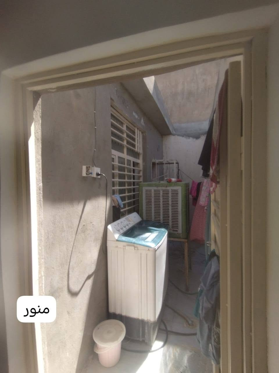 السلام عليكم عندي مشتمل للبيع 100 متر طابو ملوك صرف شارع السكلات يم استاذ محمد كريم تفاصيل على رقم ***********
