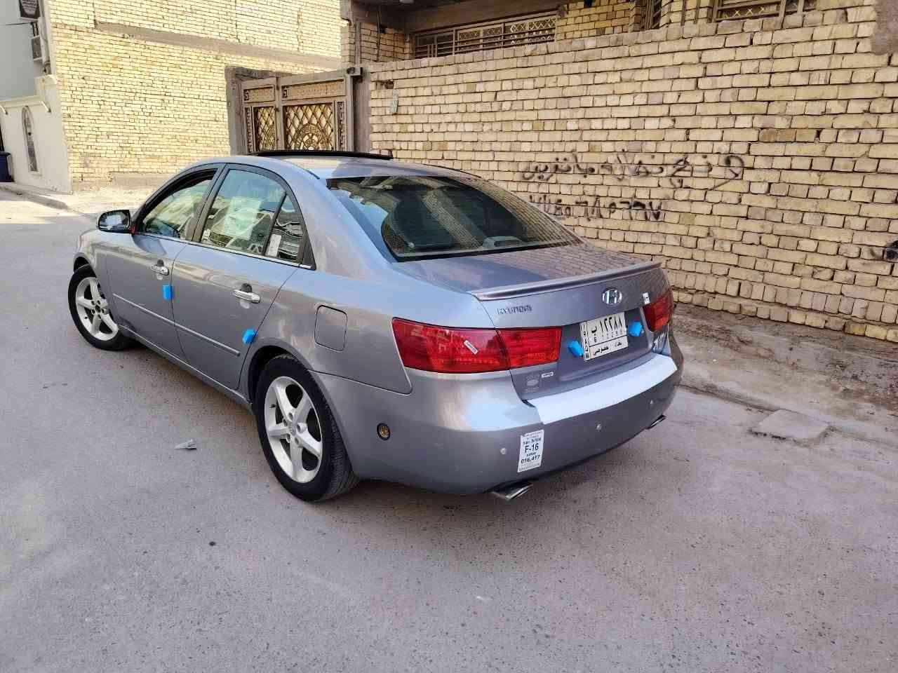 سلام عليكم سوناتا موديل 2007 فول مواصفات فتحه تحكم ستيرن جهتين شاشه كامره خلفيه دواره حساسات خلفيه مثبت سرعه كروز سرعة مكينه سته سلندر بيهه قطعه وحده كلير والباقي كفاله عامه سياره جاهزه من كلشي بيهه منضومت قاز جديده يعني انسه صرف البانزين رقم بغداد مميز مشروع وطني تحويل مباشر سياره مال جناي وبل عافيه ع ياخذهه مكانهه بغداد شراي يتصل على رقم***********
