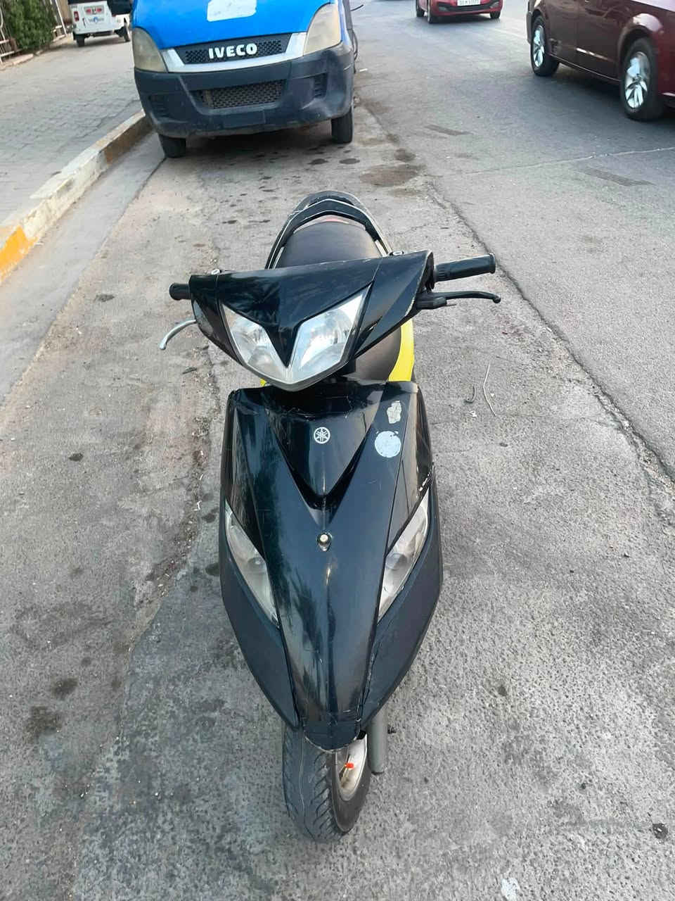 سلام عليكم حبايب ثعلب كلهه بلاديه جديده  مكينه وكابريتر وسلف  كله بلادي  نكره سلف الدرجه يرادلهه ملاحضات قمجي مال سرعه ومال بانزين بس رايدهه ب650 وبيهه مجال   مكاني جامع براثا شارع حيفا متواجد ***********
