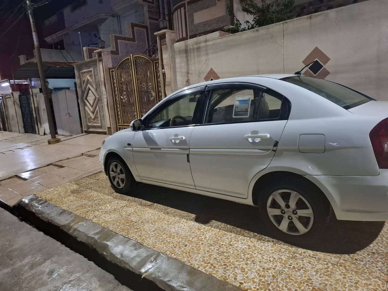 اكسنت ٢٠١١ • اوتوماتيك • مكينة ١٦٠٠