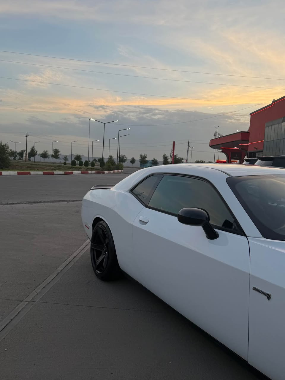 تشالنجر SXT • ٢٠١٦ • رقم اربيل