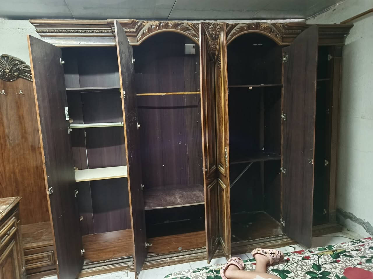 غرفه ماليزي كلهه هيه ةالدوشك  ب75 بغداد  حي العامل ***********
