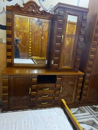 بسم الله الرحمن الرحيم سلام عليكم غرفه اخشاب للبيع صاج داخل وخارج غرفه...