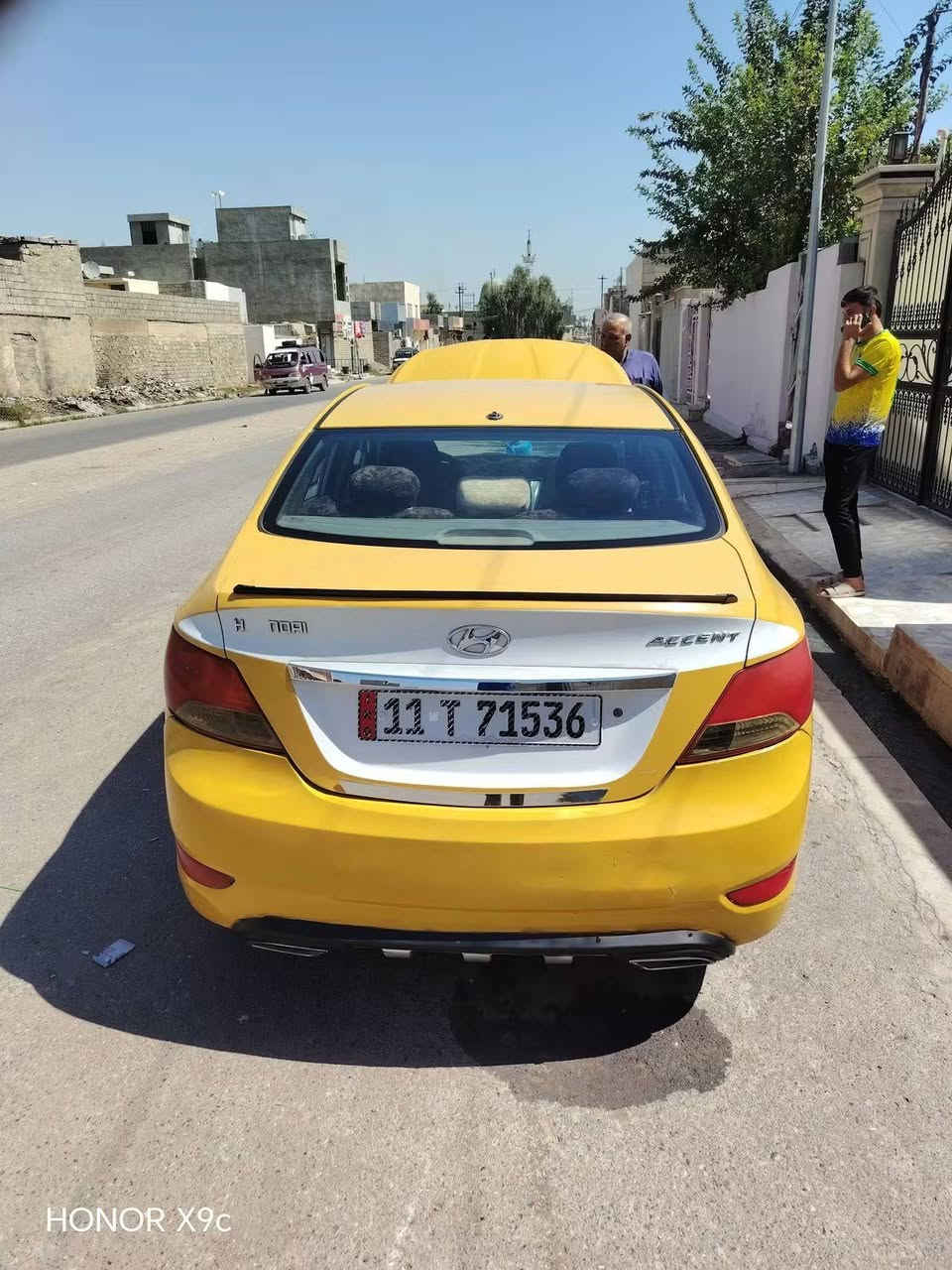 اكسنت 2011مضلع كوري بايكوري
سياره نضيفه  رقم بغداد جديد ب اسمي السياره
شرط تحويل
كوبون بانزين منضومه غاز 60 لتر
مكينه 16كوري
وكير شرط
طخم تاير جديد +طخم الصدر  جديد
السياره صفر غرامات وهيئه مصفره
السعر 80 وبيها مجال
تواصل ***********
تواصل ***********

نص مكتوب في الصور:
- HONOR X9c