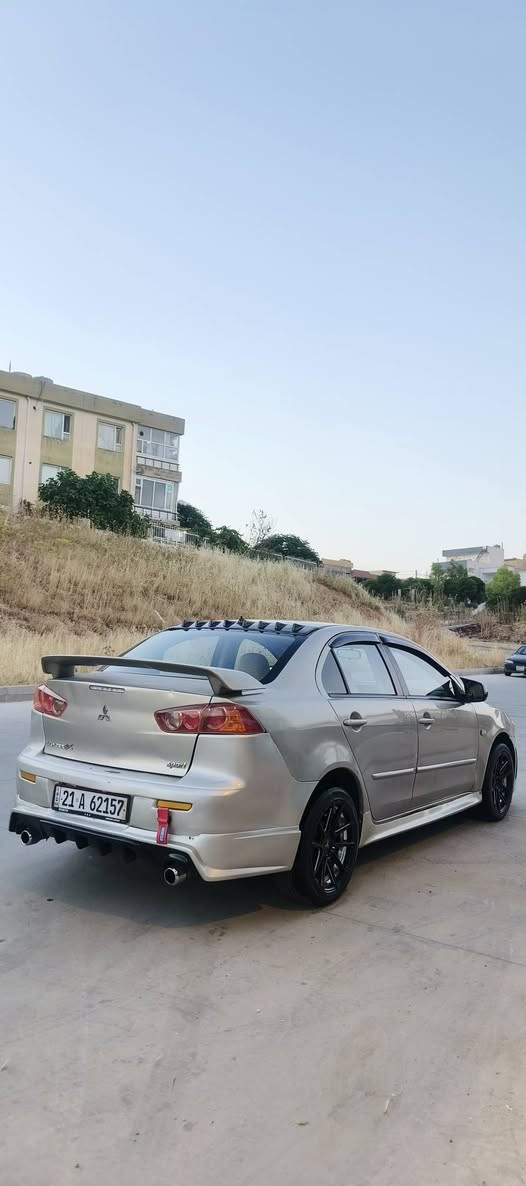 لانسر قرش • ٢٠٠٨ • كاميرا ABS