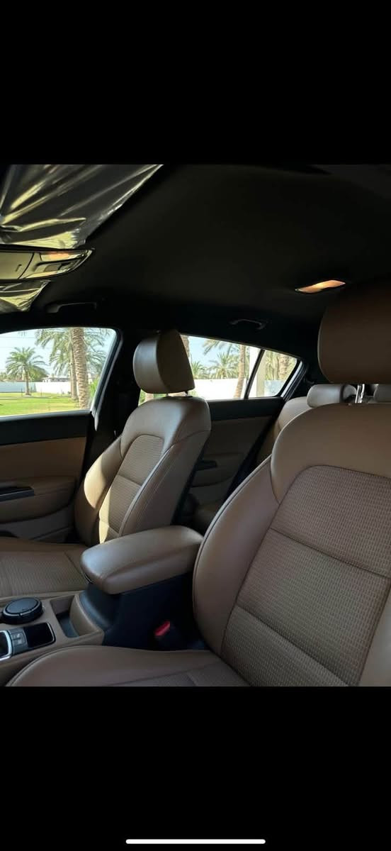 سبورتج 2020 خليجي
كفاله عامه 
ماشية 62 الف كيلو
موصفات
مري شفط 
كشنات جلد +مخمل 
داخل اسود وحمصي 
فول تحكمات ستيرن 
شاشة ابل كاربلاي بلادي 
اريل نفكيشن 
حساسات امامي خلفي 
داشكام بيها تصوير امامي خلفي 
رقم بغداد باسمي
مكانها غزاليه ***********
